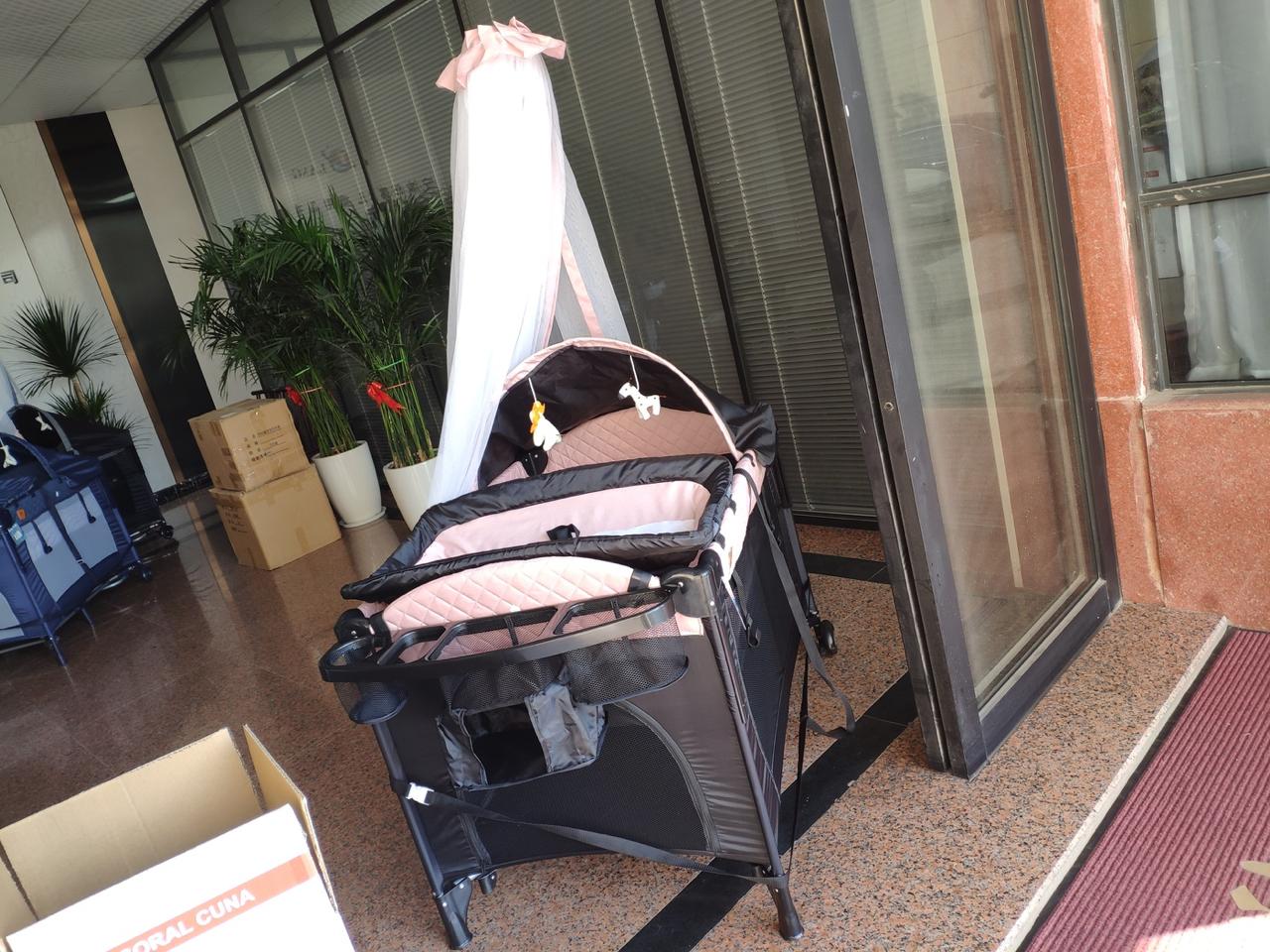 Cuna Corral Lior 3 en 1 con Toldillo y Accesorios